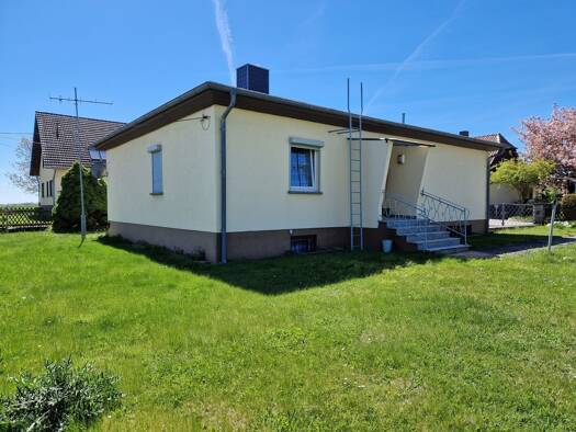 Einfamilienhaus zum Kauf 140.000 € 4,5 Zimmer 104 m² 1.066 m² Grundstück Bischofrode Eisleben 06295