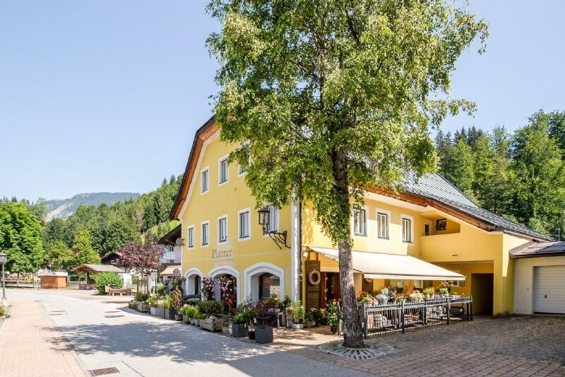 Haus zum Kauf 1.970.000 € 613 m²<br/>Grundstück Fieberbrunn 6391