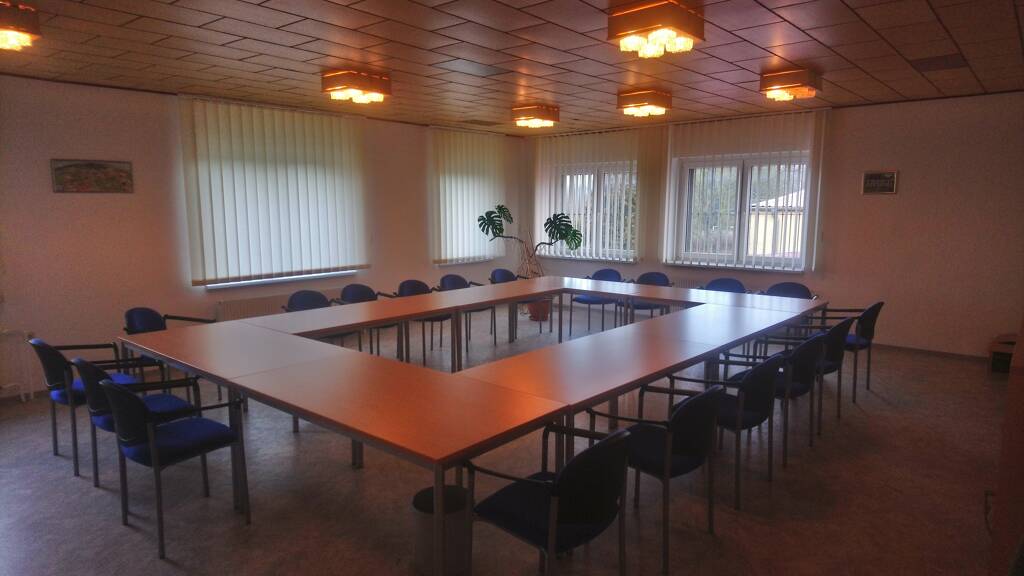 Sonstiges zur Miete provisionsfrei 5 € 295 m² Hornburger Straße 30 Rothenschirmbach Eisleben 06295