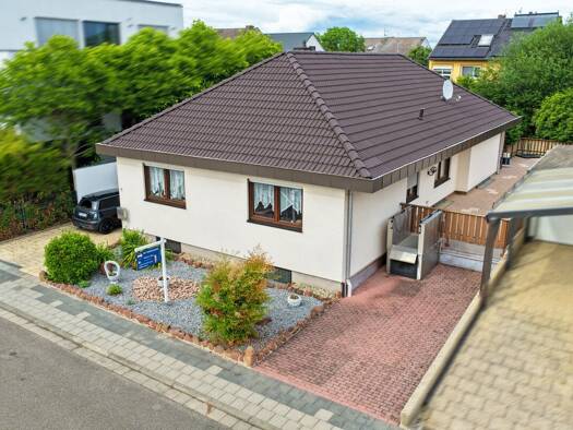Bungalow zum Kauf 650.000 € 7 Zimmer 175 m² 535 m² Grundstück Schauernheim Dannstadt-Schauernheim / Schauernheim 67125