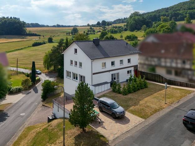 Einfamilienhaus zum Kauf 288.000 € 9 Zimmer 322 m² 654 m² Grundstück Unterstoppel Haunetal 36166