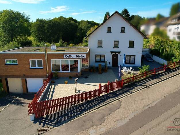 Haus zum Kauf 289.950 € 7 Zimmer 372 m² 1.297 m² Grundstück Golbach Kall / Golbach 53925