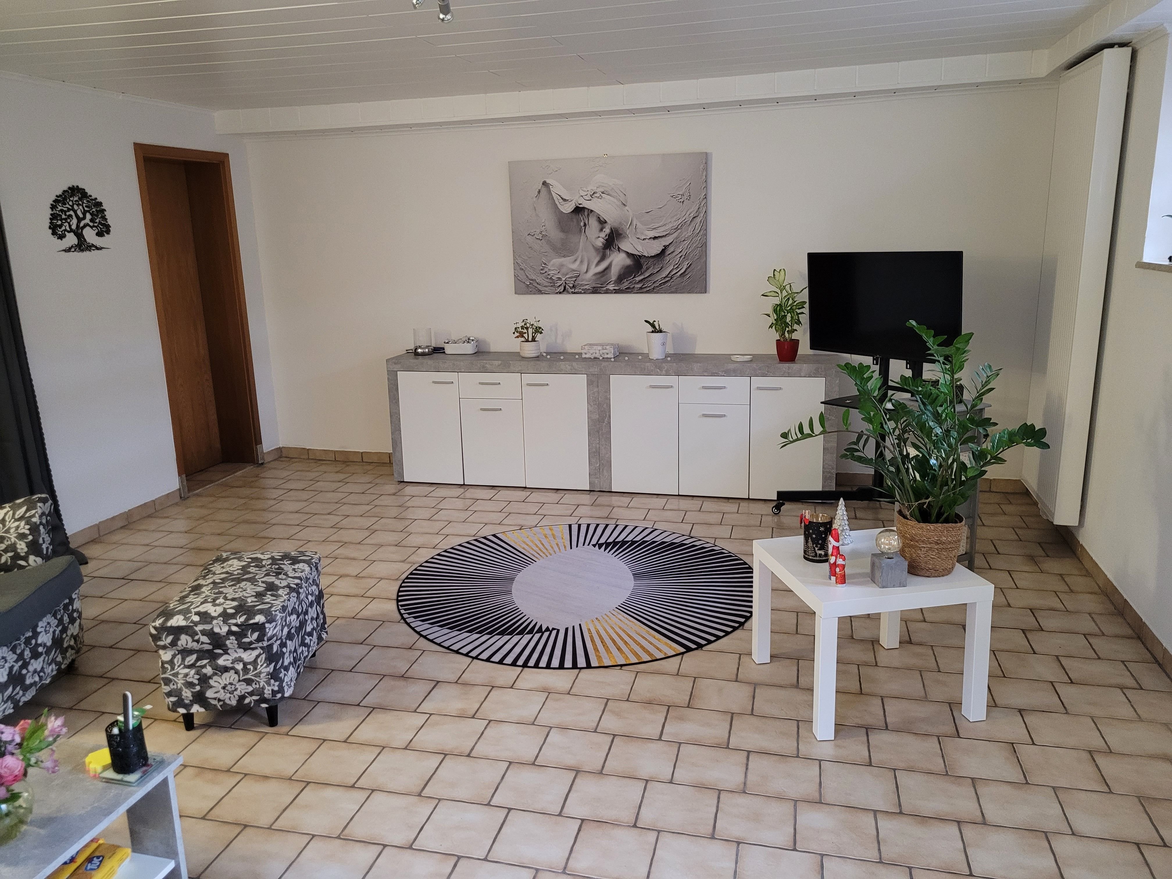 Wohnung zur Miete 560 € 2 Zimmer 75 m²<br/>Wohnfläche UG<br/>Geschoss Oberhausen Oberhausen-Rheinhausen 68794