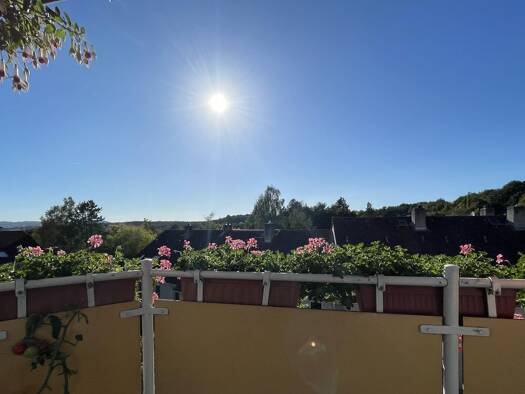 Wohnung zum Kauf 288.000 € 3 Zimmer 76,8 m² 3. Geschoss frei ab 01.07.2026 Roter Hügel Bayreuth 95445