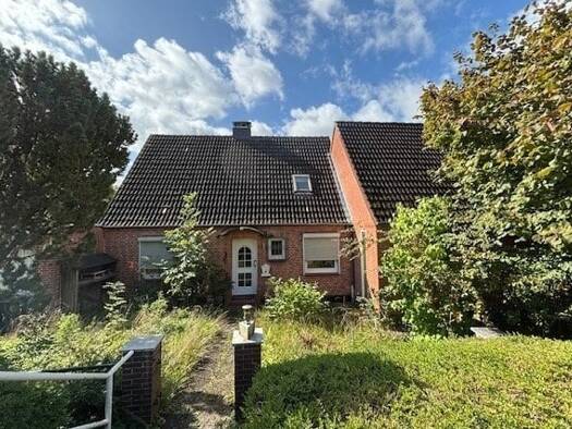 Einfamilienhaus zum Kauf 339.000 € 5 Zimmer 164 m² 926 m² Grundstück Bad Oldesloe 23843