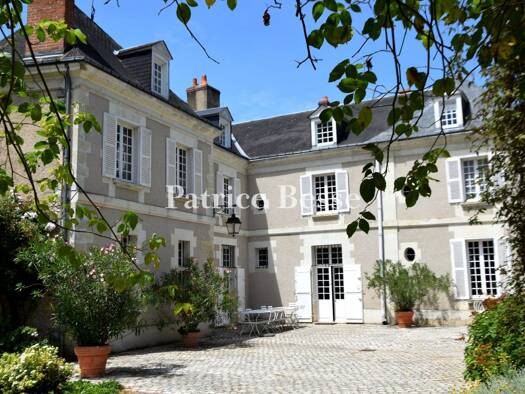 Herrenhaus zum Kauf 1.850.000 € 14 Zimmer 510 m² 25.399 m² Grundstück Nord-Nord Est Amboise 37400