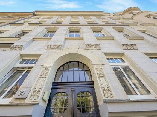 Wohnung zum Kauf 199.500 € 3 Zimmer 81,2 m² 3. Geschoss Reudnitz-Thonberg Südost 04317