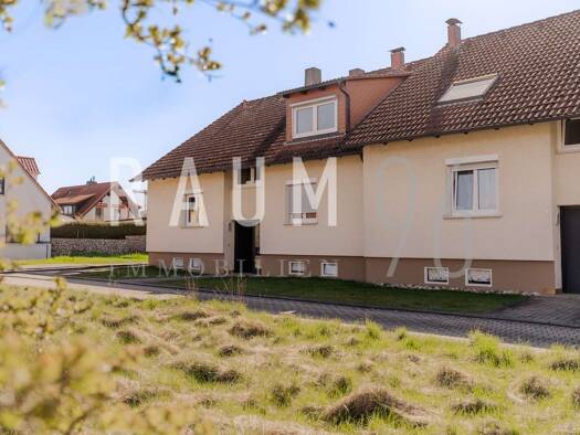 Wohnung zur Miete 730 € 3 Zimmer 81,8 m² frei ab 01.05.2026 Bad Staffelstein 96231