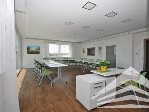 Praxis zur Miete 1.250 € 4 Zimmer 139 m² Bürofläche Gutauerstraße 42 Pregarten 4230