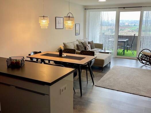 Wohnung zur Miete 980 € 2,5 Zimmer 76 m² Geschoss 1/3 frei ab 01.11.2026 Aach Dornstetten 72280