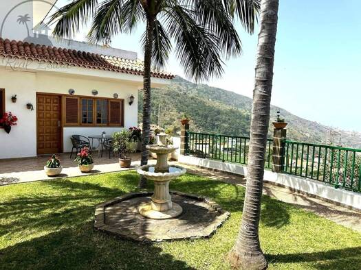 Chalet zum Kauf 398.000 € 7 Zimmer 391 m² 370 m² Grundstück Icod de los Vinos 38438