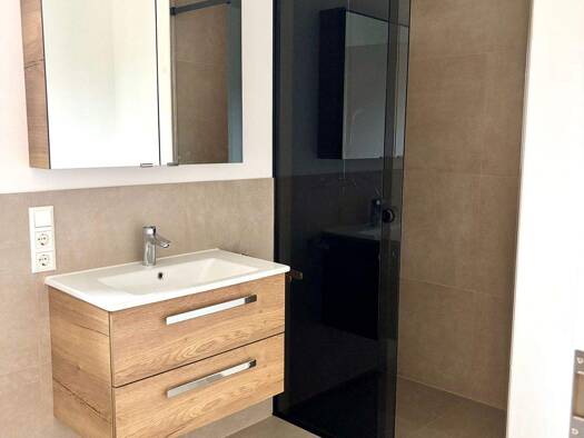 Wohnung zur Miete - Erstbezug 1.080 € 2 Zimmer 77 m² 2. Geschoss Hacklberg Passau 94034