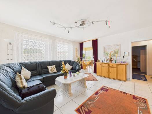 Wohnung zur Miete 780 € 4 Zimmer 87,7 m² 2. Geschoss Emmelshausen 56281