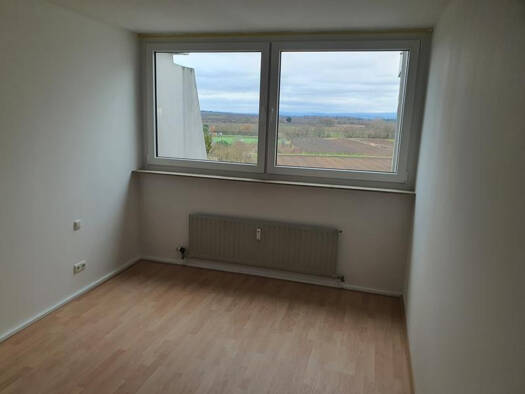 Wohnung zur Miete 560 € 2 Zimmer 62 m² Geschoss EG/1 frei ab sofort Sertoriusring 5 Finthen Mainz 55126