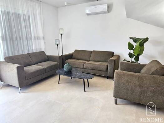 Haus zum Kauf 435.000 € 93 m² Vabriga