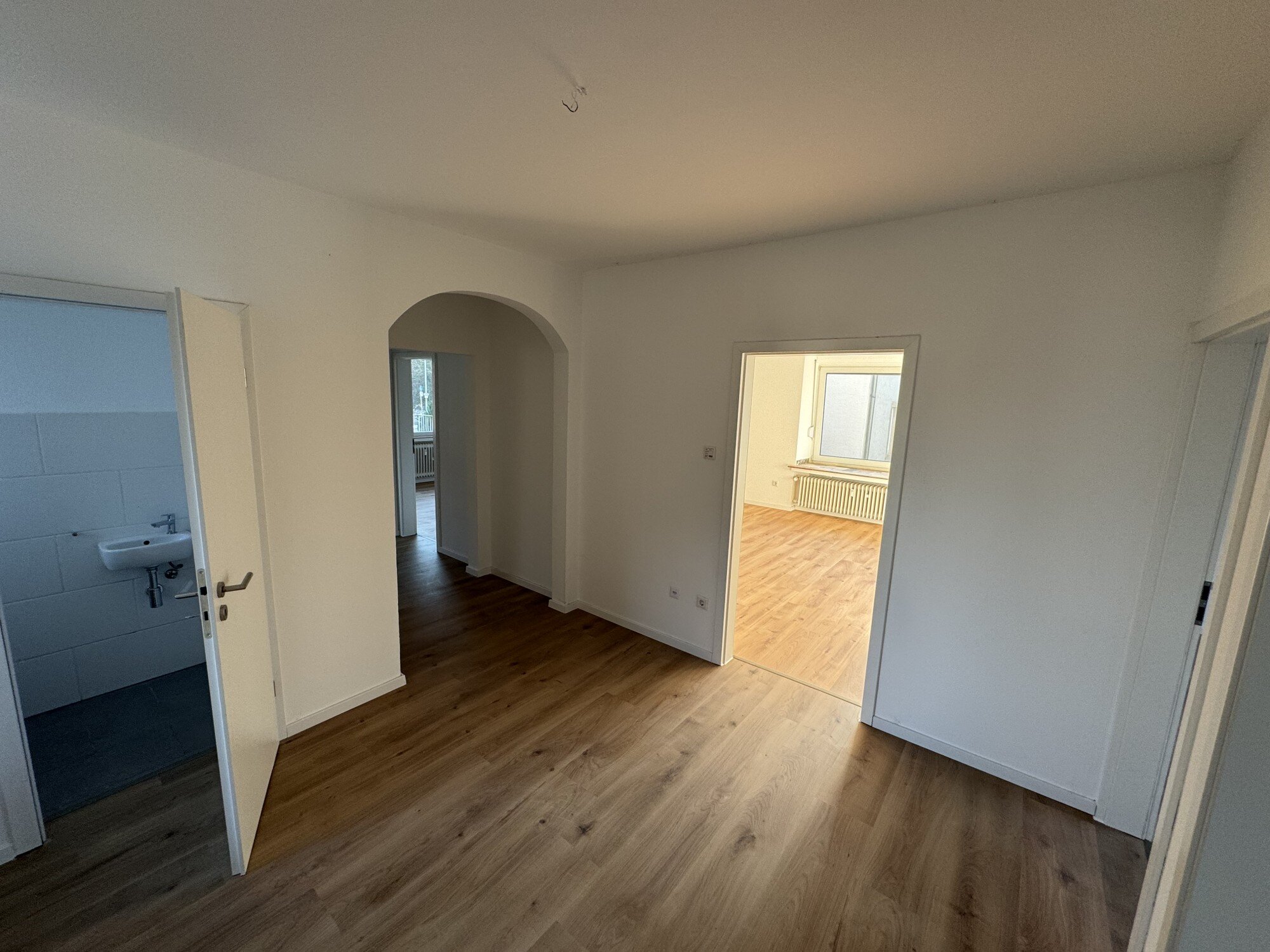 Wohnung zur Miete 795 € 4 Zimmer 86 m²<br/>Wohnfläche Heiligenkirchen Detmold 32760