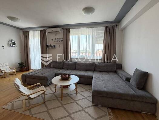 Wohnung zum Kauf 220.000 € 3 Zimmer 112 m² 2. Geschoss Dakovo Đakovo