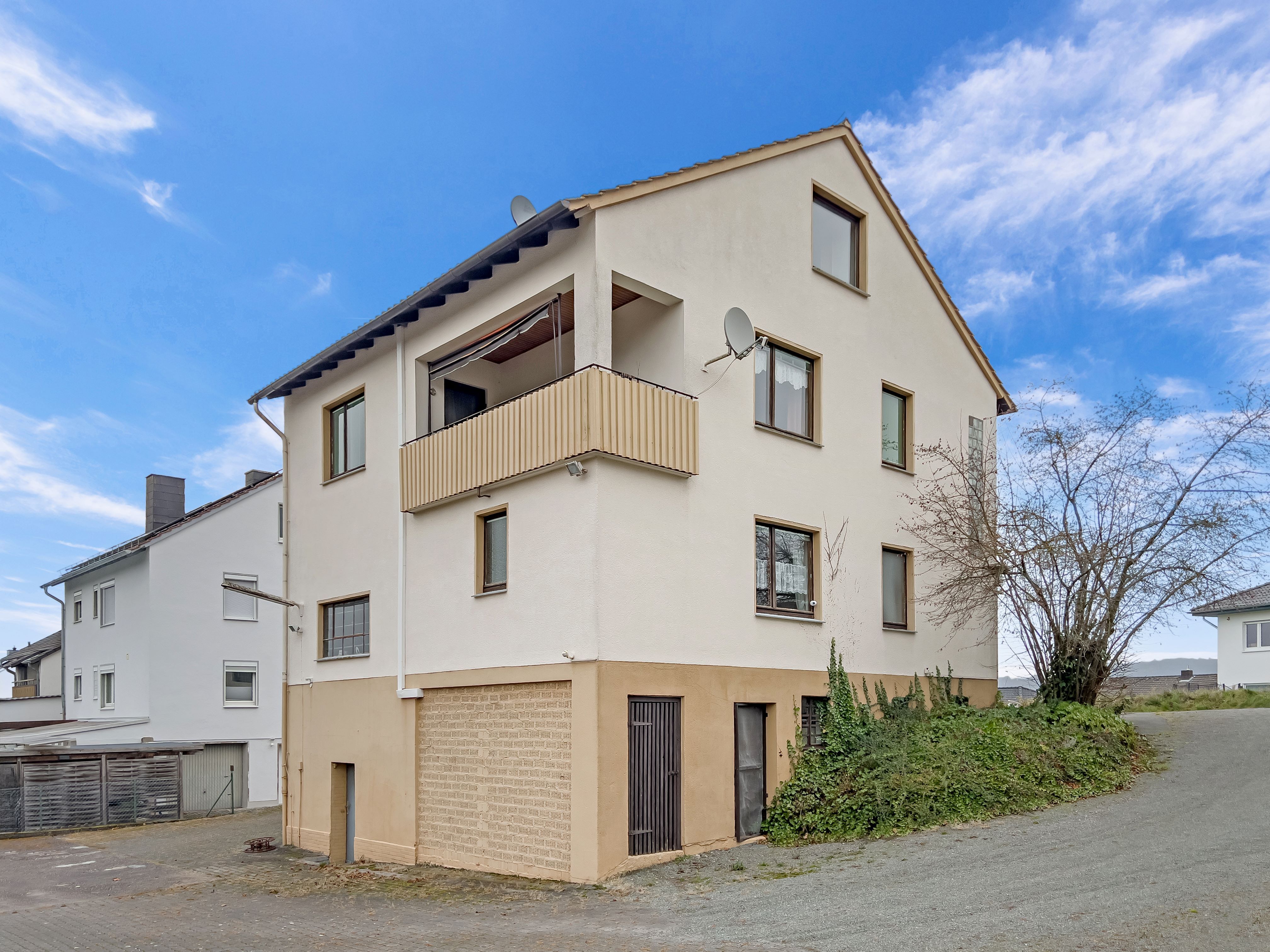 Haus zum Kauf 169.000 € 5 Zimmer 110 m²<br/>Wohnfläche 1.373 m²<br/>Grundstück ab sofort<br/>Verfügbarkeit Rhoden Diemelstadt 34474