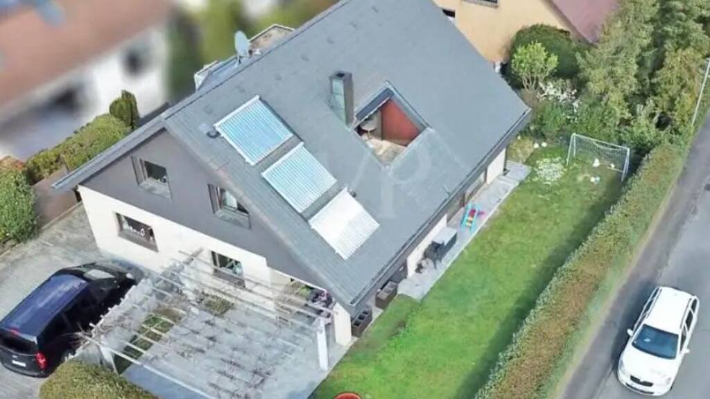 Einfamilienhaus zur Miete 2.400 € 6,5 Zimmer 164 m² 430 m² Grundstück frei ab sofort Hemmingen 71282