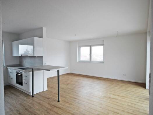Wohnung zur Miete 990 € 2 Zimmer 79,6 m² 2. Geschoss frei ab 01.01.2026 Lehrte 31275