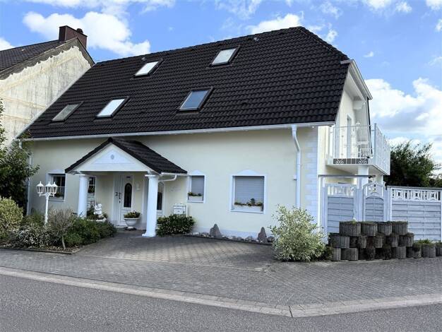 Mehrfamilienhaus zum Kauf 8 Zimmer 210 m² 541 m² Grundstück Schaffhausen Wadgassen 66787