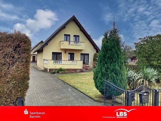 Einfamilienhaus zum Kauf 699.000 € 5 Zimmer 132 m² 960 m² Grundstück Eiche Ahrensfelde 16356