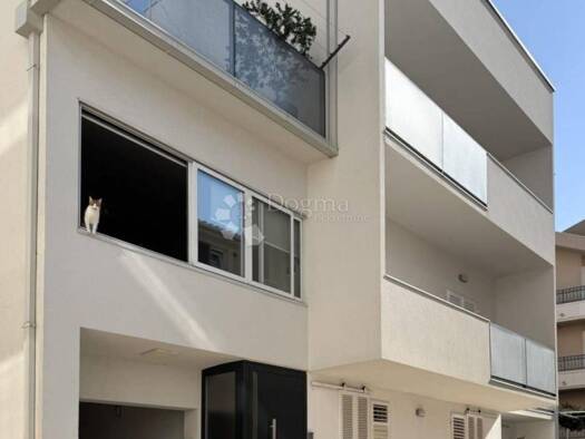 Haus zum Kauf 780.000 € 16 Zimmer 382 m² Tucepi Tučepi