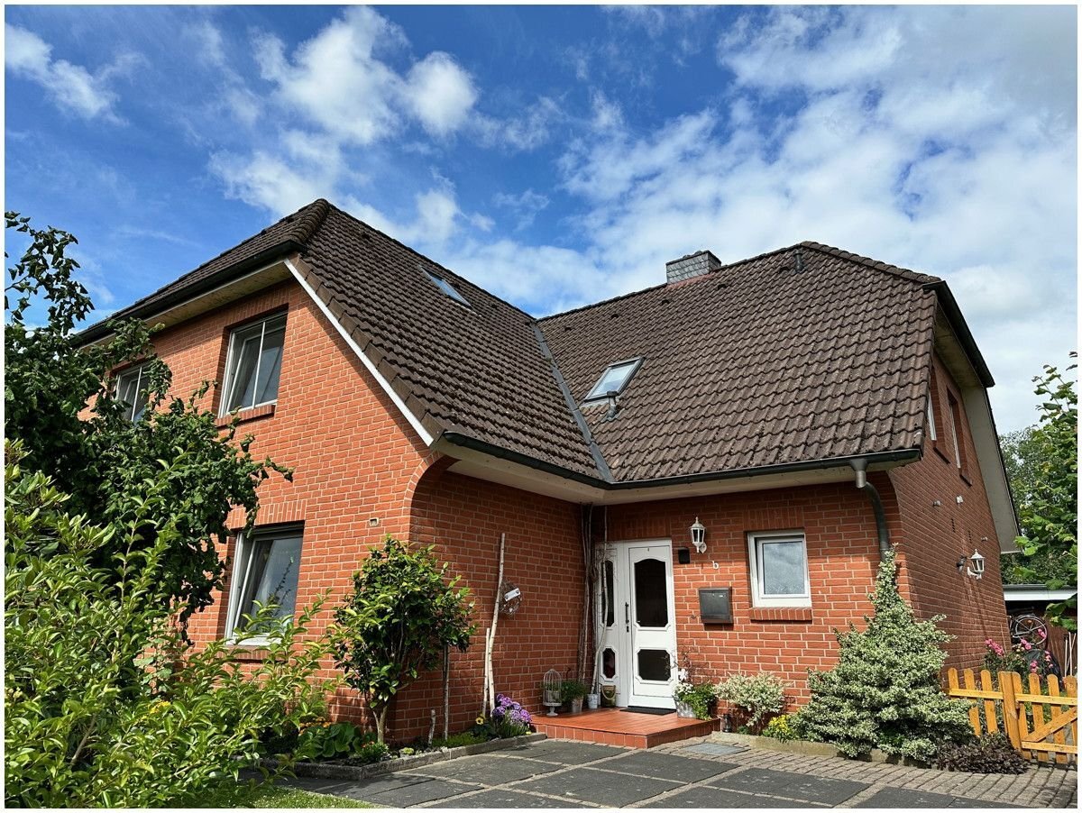 Mehrfamilienhaus zum Kauf 359.000 € 8 Zimmer 245,3 m²<br/>Wohnfläche 950 m²<br/>Grundstück Westersode Hemmoor / Westersode 21745