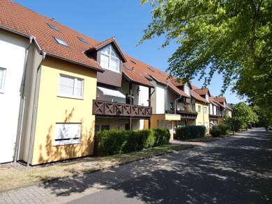 Wohnung zur Miete 393 € 2 Zimmer 62,9 m² Dachgeschoss, 3. Geschoss frei ab 01.08.2025 Hörselbergblick 15 Wutha-Farnroda Wutha-Farnroda 99848