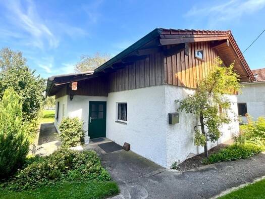 Bungalow zum Kauf 595.000 € 3 Zimmer 65 m² 1.037 m² Grundstück Heufeldmühle Bruckmühl 83052