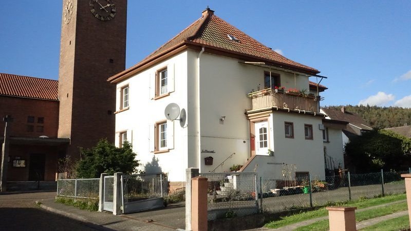 Einfamilienhaus zum Kauf 149.000 € 5 Zimmer 146 m²<br/>Wohnfläche 510 m²<br/>Grundstück 01.06.2025<br/>Verfügbarkeit Münchweiler an der Rodalb 66981