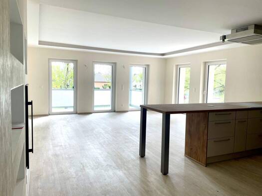 Wohnung zur Miete 2.095 € 4 Zimmer 161,2 m² 1. Geschoss Vom-Bülow-Straße 3 Sachsendorf Cottbus 03050