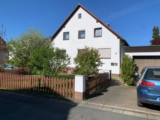 Wohnung zum Kauf als Kapitalanlage geeignet 247.000 € 3 Zimmer 89 m² Buckenhofen Forchheim 91301