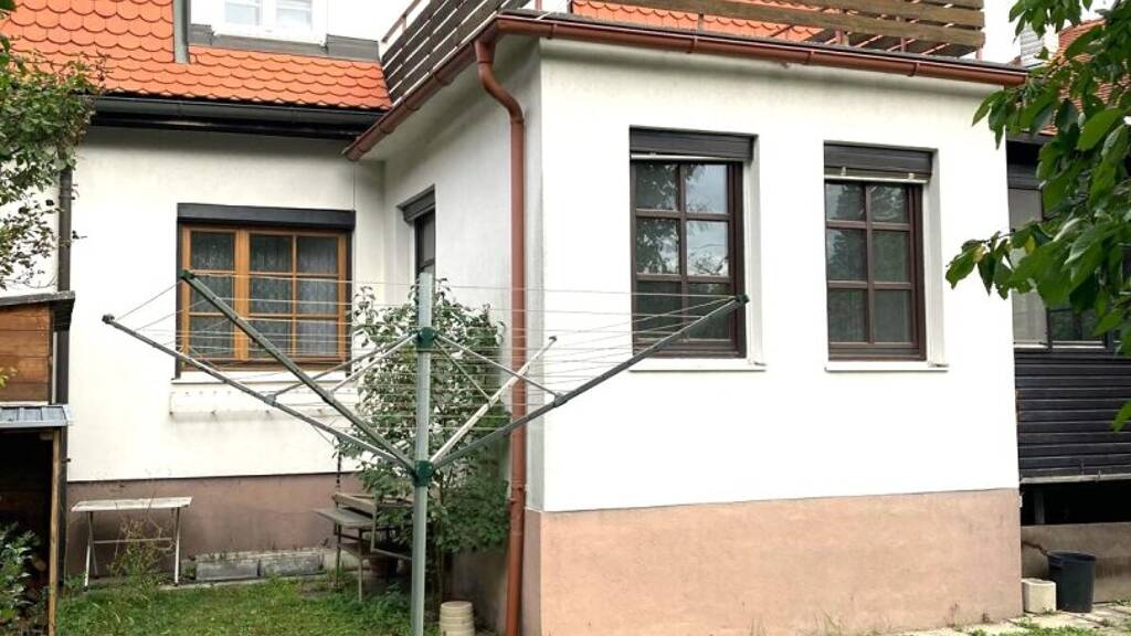 Haus zum Kauf 695.000 € 5 Zimmer 155 m² 920 m² Grundstück Baden 2500