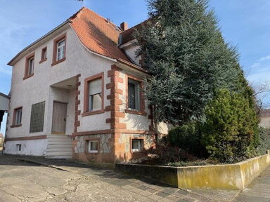 Einfamilienhaus zum Kauf provisionsfrei 472.000 € 8 Zimmer 208 m² 1.640 m² Grundstück Bahnhofstr. 95 Klein-Umstadt Groß-Umstadt 64823