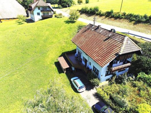 Einfamilienhaus zum Kauf 354.900 € 7 Zimmer 182 m² 492 m² Grundstück Waldkircher Straße Oberprechtal Elzach 79215
