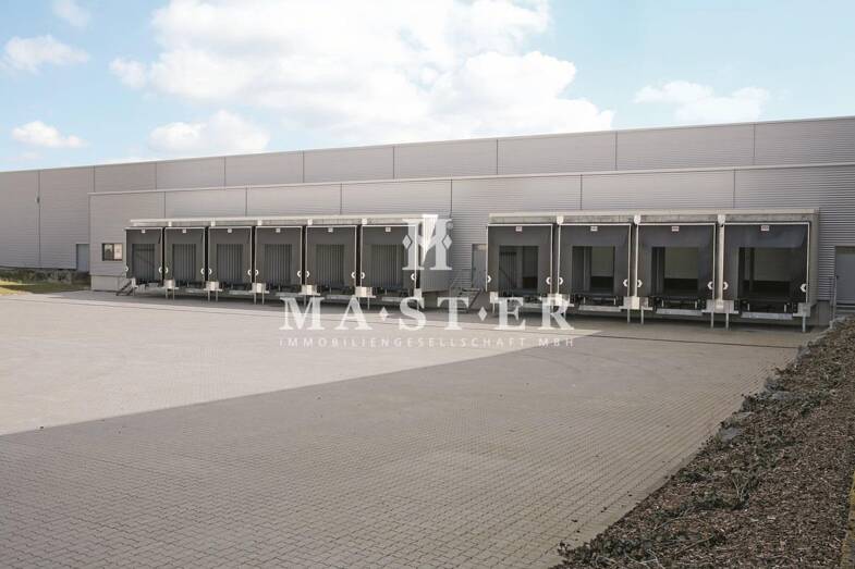 Lagerhalle zur Miete 7.500 m² Lagerfläche teilbar ab 7.500 m² Ittling Straubing 94315