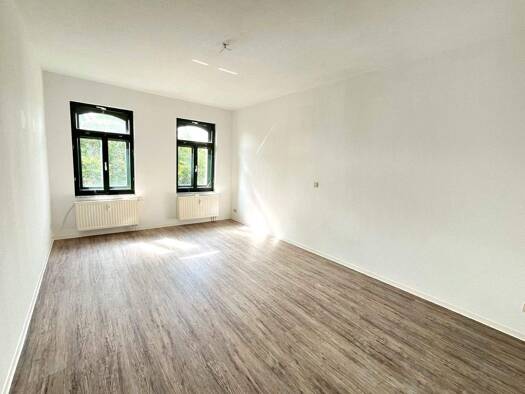 Wohnung zur Miete 460 € 3 Zimmer 88,2 m² 4. Geschoss frei ab sofort Wartburgstraße 18a Bernsdorf Chemnitz 09126