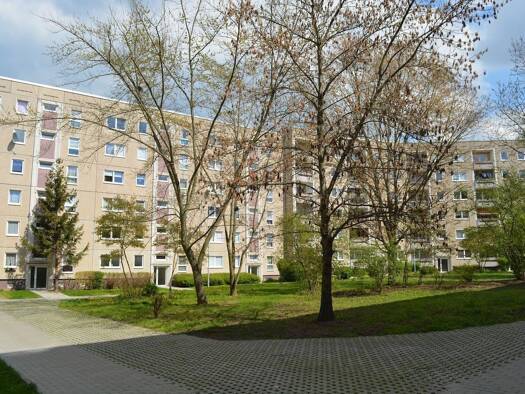 Wohnung zur Miete 359 € 3 Zimmer 55,1 m² 6. Geschoss frei ab 01.11.2026 Ernst-Abbe-Straße 2 Melchendorf Erfurt 99097