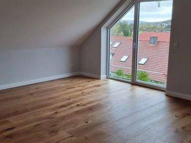 Wohnung zur Miete - Erstbezug 985 € 3 Zimmer 85,5 m² 1. Geschoss Schlüchtern 36381