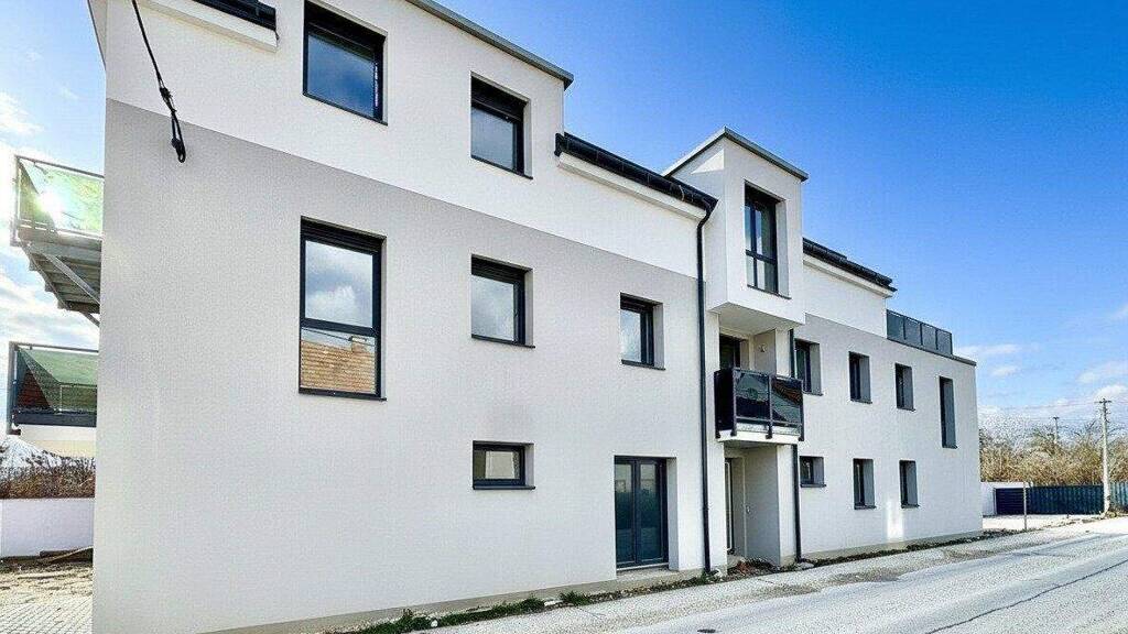 Sonstiges zum Kauf - Erstbezug als Kapitalanlage geeignet 1.790.000 € 523 m² 414 m² Grundstück Wolkersdorf im Weinviertel 2120