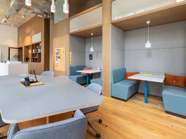 Büro-/Praxisfläche zur Miete 179 € 8 m² Bürofläche teilbar von 8 m² bis 10 m² Wik Kiel 24106