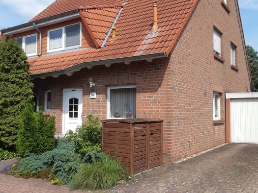 Doppelhaushälfte zum Kauf 210.000 € 5 Zimmer 116 m² 317 m² Grundstück frei ab sofort Lindhorst Colbitz 39326