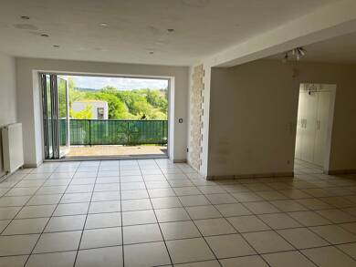 Wohnung zur Miete 950 € 5 Zimmer 140 m² Geschoss 1/1 frei ab sofort Illingen Illingen 66557