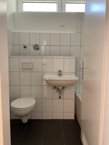 Wohnung zur Miete 530 € 3 Zimmer 67 m² 3. Geschoss Stormstraße 72 Geisweid - Ruhrst / Hoher Rain Siegen 57078