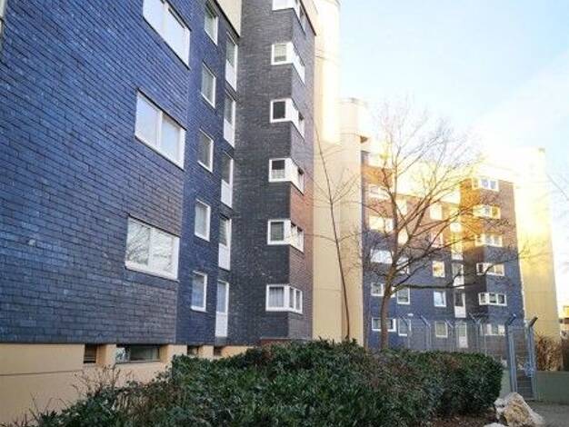 Wohnung zur Miete 1.057 € 4 Zimmer 95,2 m² 4. Geschoss frei ab 24.10.2025 Brieger Weg 14 Tannenbusch Bonn 53119