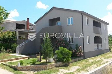 Haus zum Kauf 440.000 € 4 Zimmer 220 m² Maslenica 23000