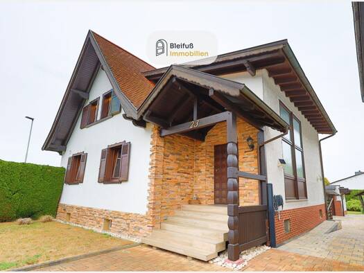 Einfamilienhaus zum Kauf 439.000 € 8 Zimmer 183 m² 629 m² Grundstück Inheiden Hungen 35410