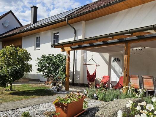 Haus zum Kauf 569.000 € 11 Zimmer 373,2 m² 1.463 m² Grundstück Schwarzenau 3900