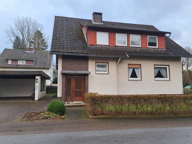 Mehrfamilienhaus zum Kauf 139.000 € 8 Zimmer 166,6 m² 1.168 m² Grundstück Neuhaus im Solling Holzminden 37603